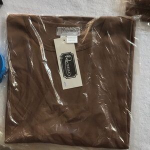 Vintage Rochelle California long sleeve crew neck tshirt. Brown